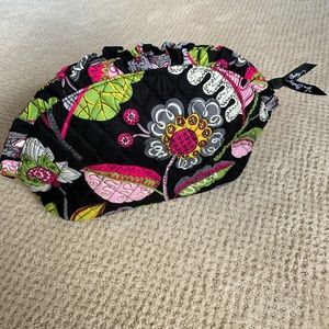 LikeNew!Vera Bradley Moon Bloom Lg Ruffle cosmetic